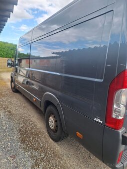 Predám 5 MIESTNU DODÁVKU Citroën Jumper 3,0 - 2