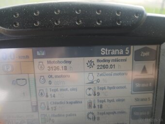 Predám kombajn New Holland CR 9080, rok výroby 2011 - 2