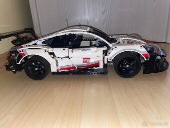 Lego Technic 42096 Porsche 911 RSR - 2