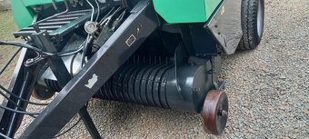 Balíkovač DEUTZ-FAHR MP 121 - 2
