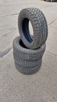 General 255/60 R18 - 2