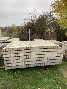 Betonové stlpiky NOVÉ - - 2