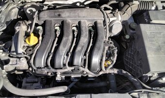 Renault Fluence 1.6 2015 predám MOTOR K4M V8, KAPOTA ZADNÁ, - 2