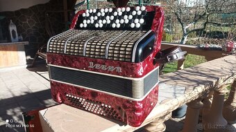 Harmonika-Chromatika-Akordeón.DEBJUT. - 2