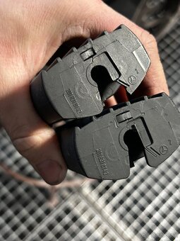 Mriezky fukare kurenie w201 - 2