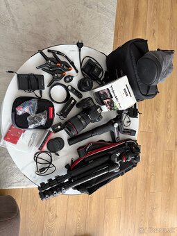 Predám Canon EOS 77D s kompletnou výbavou. - 2