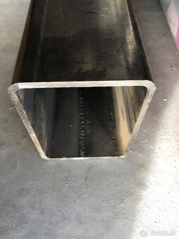 Kovový stĺp- 160x160x6mm (3000mm) - 2