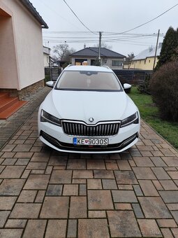 Škoda Superb combi 2.0 TDI STYLE ročník 2023 - 2