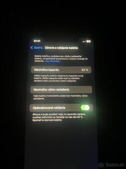 Predám iPhone XR - 2