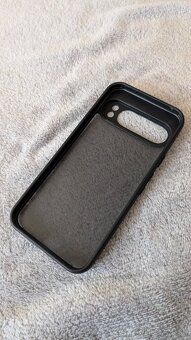 Darujem kryt na pixel 9 pro XL - 2