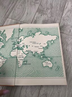 Atlas liečivých rastlín a lesných plodov - Kresánek J. - 2