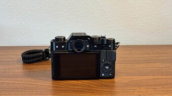 Fujifilm xt-10 s objektivem 35mm - 2