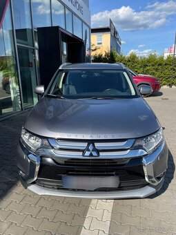 Mitsubishi Outlander 2.2 DI-D Intense+ - 2