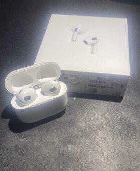 Airpods 3 - 2