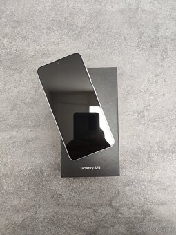Samsung S25 12/256GB - 2
