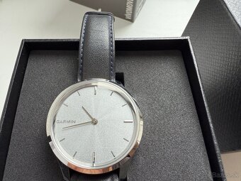 Garmin vivomove Luxe zafirove sklo 42mm pc500€ - 2