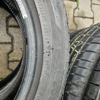 205/50 r17 Continental - 2
