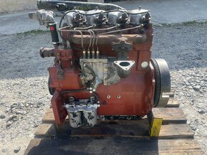 Motor po GO Zetor Z6901 vhodné aj pre URSUS C-355 - 2