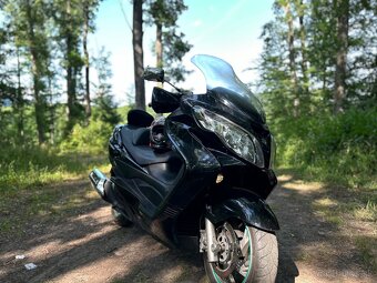 Suzuki Burgman 400 - 2