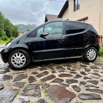 Auto na prenájom, požičovňa / Mercedes A - 2