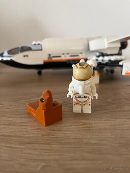 Lego vesmírna raketa - 2