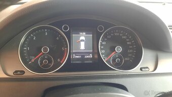 Predám Volkswagen passat b7 2.0 tdi 4-motion - 2