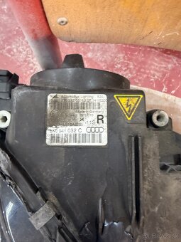 Svetlo Audi a4 b8,5 8K0941032C - 2