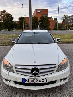 Mercedes Benz c w204 - 2