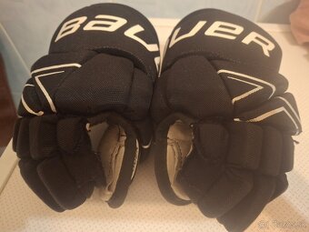 Hokejove rukavice - 2