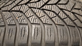 Predám 2ks jazdené 215/55r18-95V Yokohama - 2