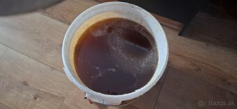 Pravý včelí med - 2