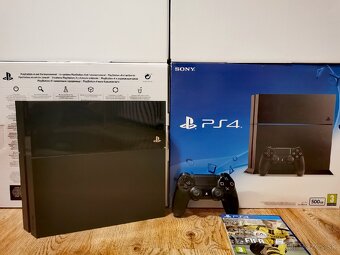 PS4 500GB - 2