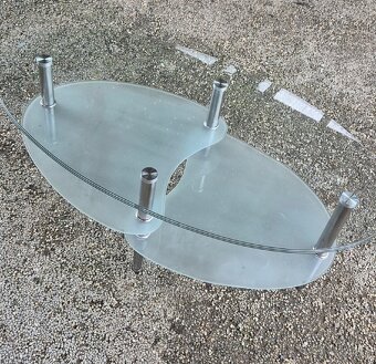 Sklenený stolík - 2