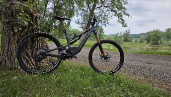 Kellys Theos F90 - 2