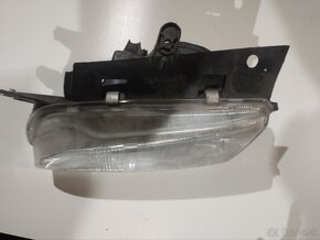 Svetlo Peugeot Partner - 2