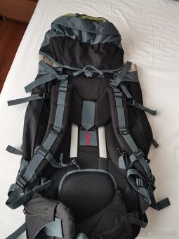 Turistický batoh ruksak Highlander Expedition 65 - 2
