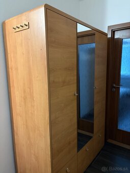 Sada skríň a komody - 2