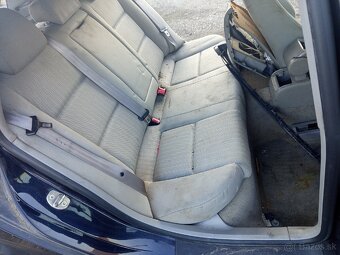 Sedadlá Audi A4 b6 cena za všetky - 2