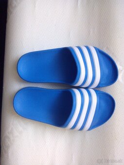 Adidas-slapky - 2