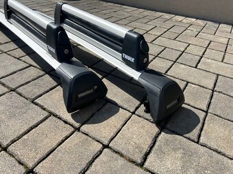 Strešný nosič Yakima + Thule na 4 Lyže - 2