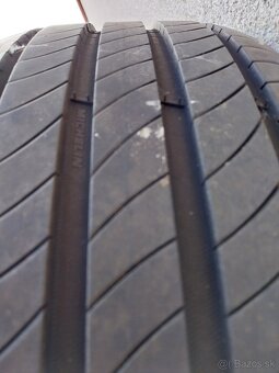 225/45 R17 - 2
