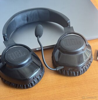 JBL Quantum 350 Wireless, čierne - 2