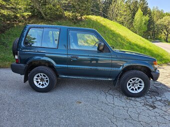 Mitsubishi Pajero 2.5 - 2