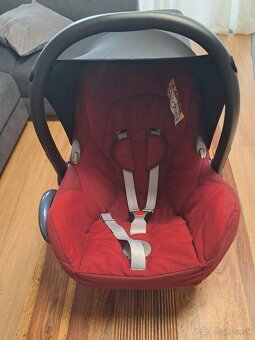 Maxi Cosi Cabriofix + zakladna Familyfix - 2