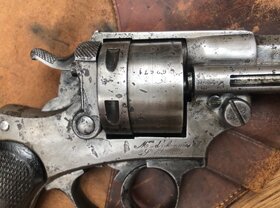 Historicky revolver Chamelot-Delvigne 1873 - 2