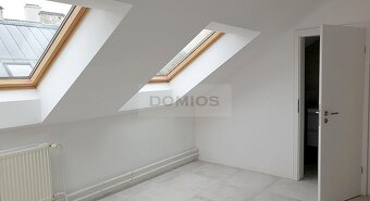 Klim. kancel. celok (23,30 m2, sprcha, umýv., WC, KE-St.m.) - 2