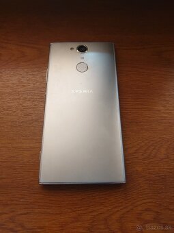 Sony Xperia XA2 - 2