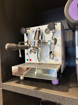 Kavovar La Nuova Era Mini 1 Group - 2