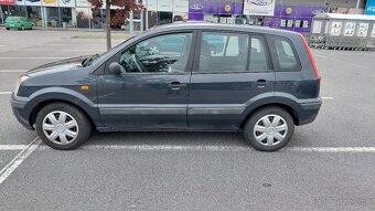 Ford Fusion - 2