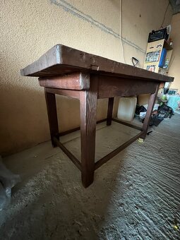 Drevený stôl môže byť ako ponk - 2